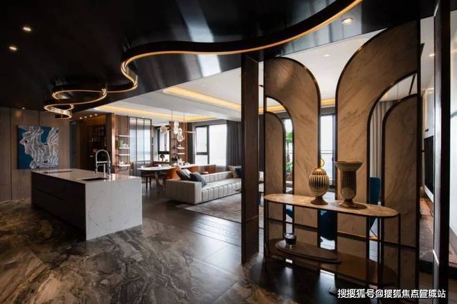 前湾壹号售楼处发布：引领新一轮购房热潮CQ9传奇电子上海2025®前湾壹号(图9)